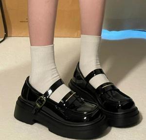 小皮革女士复古法国玛丽简鞋厚跟松饼英式休闲鞋