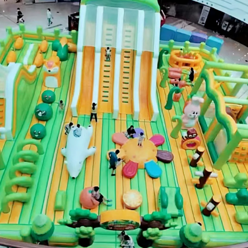 Parque inflável gigante para crianças, área de diversões de alta qualidade, área macia, área interna à venda
