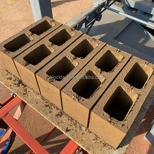 BLOCKTECH Qt4-24简单易操作的全自动制砖机流行于非洲和美国 - Product Image 3