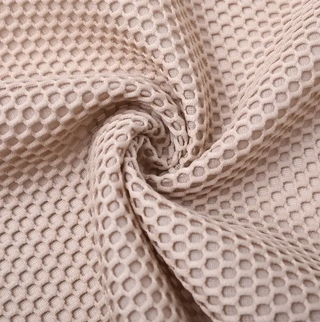 Shaoxing usine 380 gsm 3D air maille entretoise polyester entretoise maille lourde tissu pour couverture de chaise de bureau