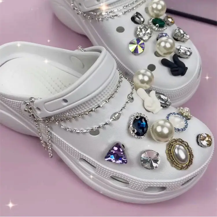 Nuovi zoccoli scarpe accessori scarpe da giardino fibbia a catena diamante perla