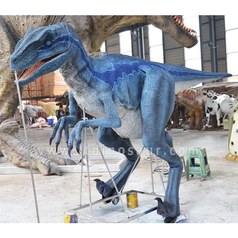 Jurassic World Zigong animado realista Raptor Suit Walking Professional hacer disfraces de dinosaurio realistas de Velociraptor