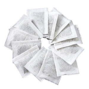 Polvo de Hojas de hierba gatera natural de 2 gramos de seguridad al por mayor en bolsa blanca no tejida juguete interactivo de hierba gatera seca - Product Image 1