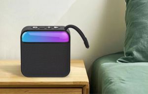 强大的TWS派对圆形无线扬声器迷你便携式蓝牙扬声器，带RGB灯 - Product Image 4