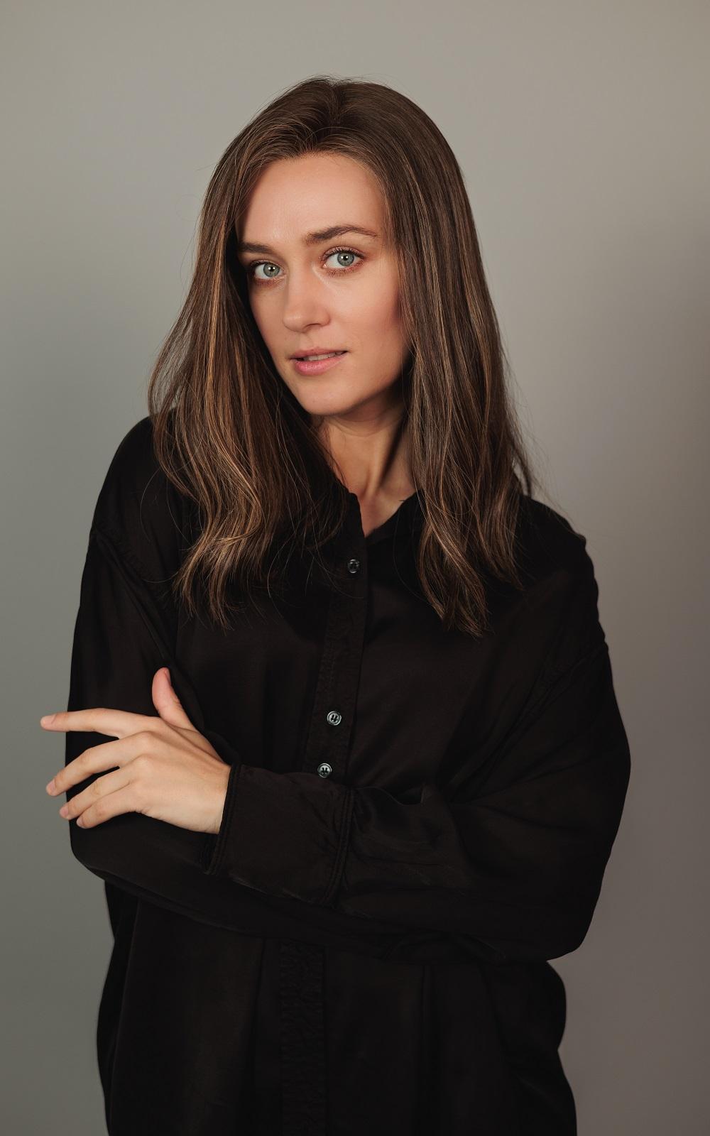 สีน้ำตาล