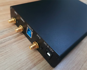Tongtu Voll kompatibler USRP B210 70M-6GHz Software Radio Development Plattform Tutorial technischer Support - Product Image 4