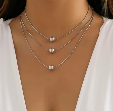 Collar en capas