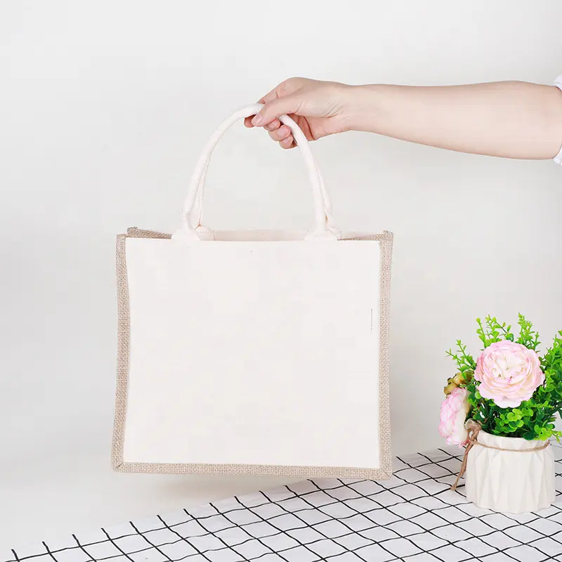 Logo personalizzato prezzo di fabbrica campione gratuito borsa con manico ecologico Shopping borsa in juta con coulisse Mini borsa in iuta bianca