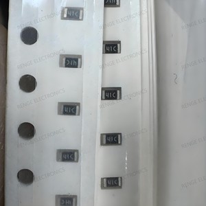 0603 SMD çip kondansatör 2pF 2.4pF 2.5pF 2.7pF 3pF 3.3pF 3.5pF 3.6pF 3.9pF 4pF tolerans +-5% (NPO) otomotiv sınıf nokta tedarikçisi - Product Image 3