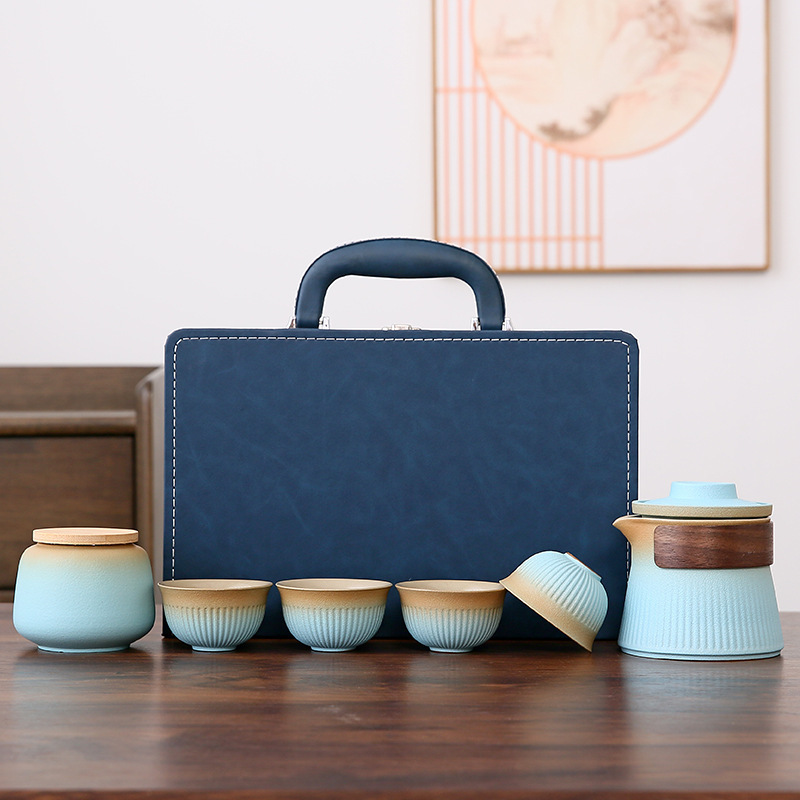 Blu scuro + Blu chiaro