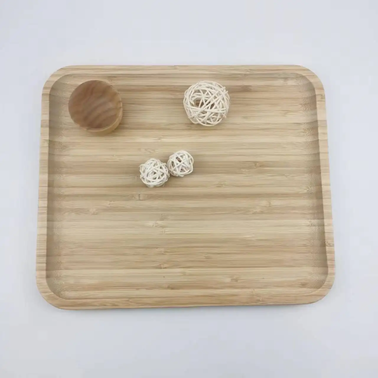 2022 Hot Sale Eco-Friendly Reusable Degradable Custom Bamboo Wood Food Dinner Plate Bamboo Tray Adult Set Tableware