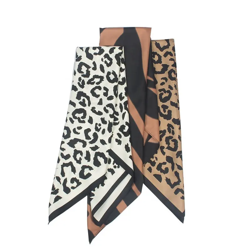Bufanda de leopardo para mujer, cuadrada, satinada, estampada, personalizada, poliéster, seda 100%, venta al por mayor