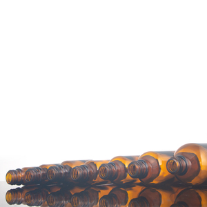 <span class=keywords><strong>5ml</strong></span> <span class=keywords><strong>10ml</strong></span> <span class=keywords><strong>15ml</strong></span> <span class=keywords><strong>20ml</strong></span> <span class=keywords><strong>30ml</strong></span> 50ml 100ml soro de óleo cosmético resistente a crianças frasco conta-gotas de vidro âmbar ouro frasco de óleo essencial