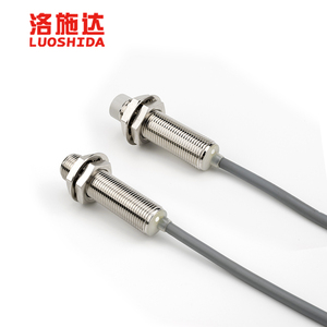 DC waterproof low current Multiple easy installation 3-4mm distances measurement M12 <strong>Analog</strong> proximity <strong>sensor</strong> - Product Image 4