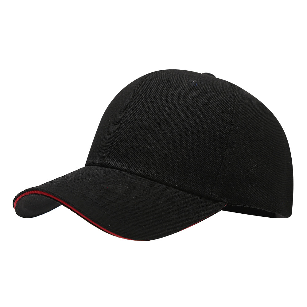Noir avec bord rouge