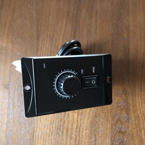 Stabilità del regolatore di velocità del motore 140W convertitore di velocità del pannello intelligente Inverter apparecchiature a motore a frequenza variabile
