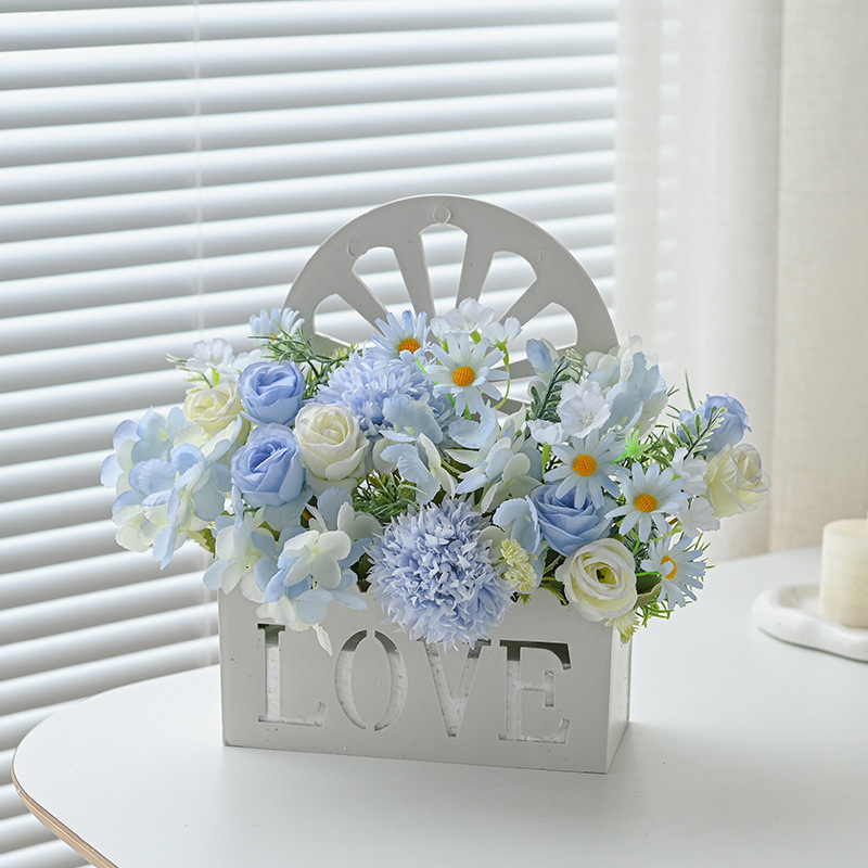 Combinación de Rosas Azules para Colgar en la Pared - ¡Un Toque de Amor!