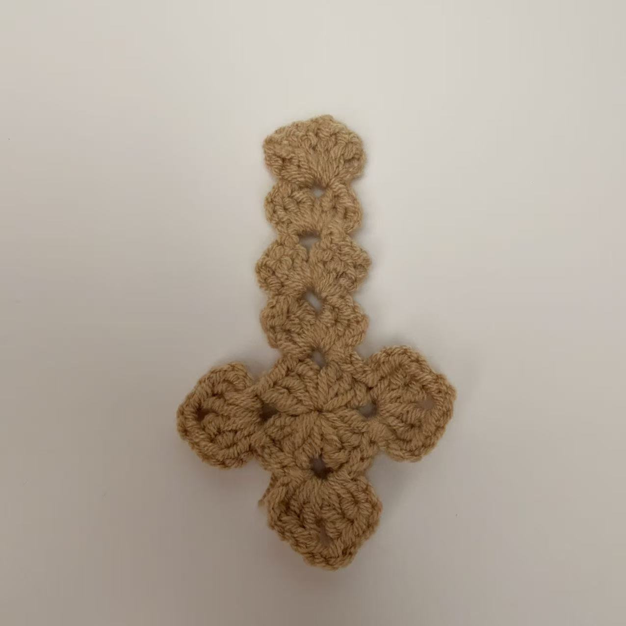 Khaki cross without rope
