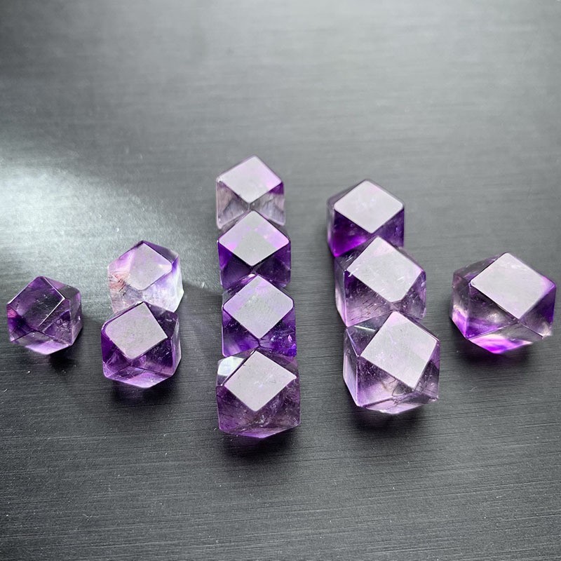 Purple diamond shape about 8.8mm