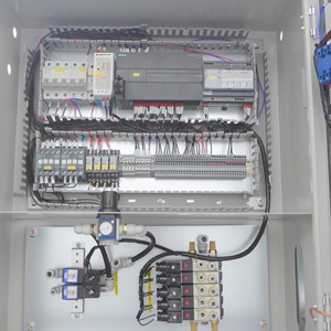 Armadio di controllo del progetto di programmazione PLC in metallo e armadietto per l'automazione della distribuzione di energia in acciaio zincato - Product Image 4