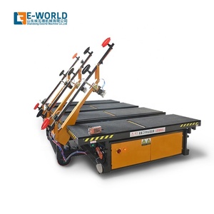 Mesa automática de carga y descarga de vidrio de 3 brazos utilizada para cortar y romper vidrio de muro cortina - Product Image 1
