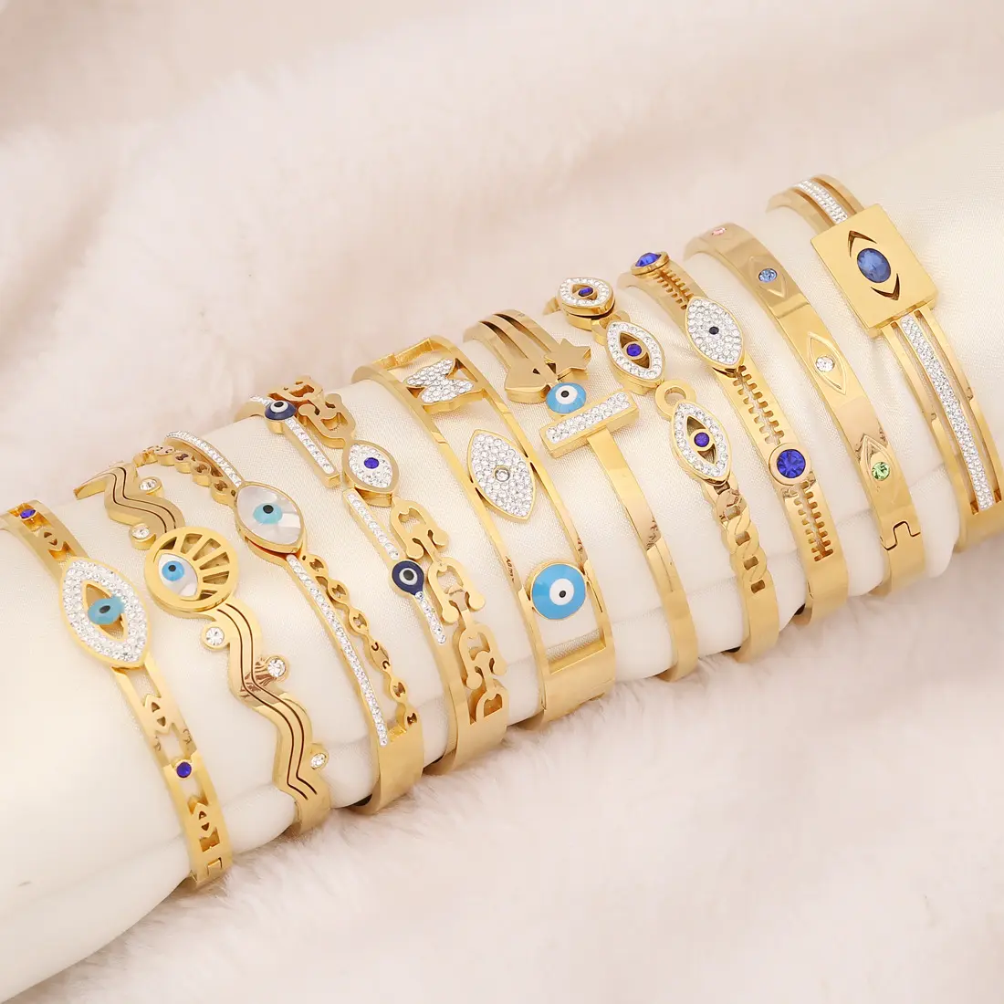 Glückliches türkisches blaues Auge-Armband-Set Modedesigner individualisierbares 18k Gold plattiert mit Zirkone Edelstahl-Armband und Schmuck für Damen