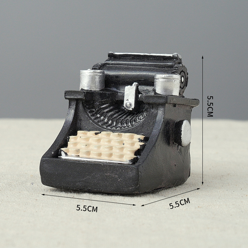 Mini medium typewriter