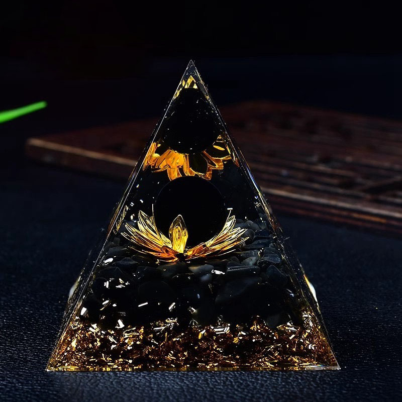 T3 - Obsidian ball lotus