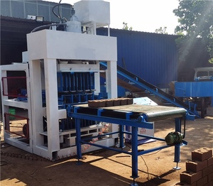 Máquina de fabricación de ladrillos de bloques de enclavamiento de barro de arcilla de prensa hidráulica automatizada - Product Image 1