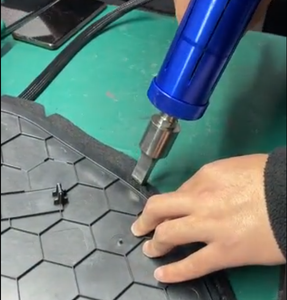 Portable Customized HandHeld Ultrasonic Spot Welding Machine for Face Mask Clamp Ultrasonic <strong>Hand</strong> <strong>Welder</strong> - Product Image 4