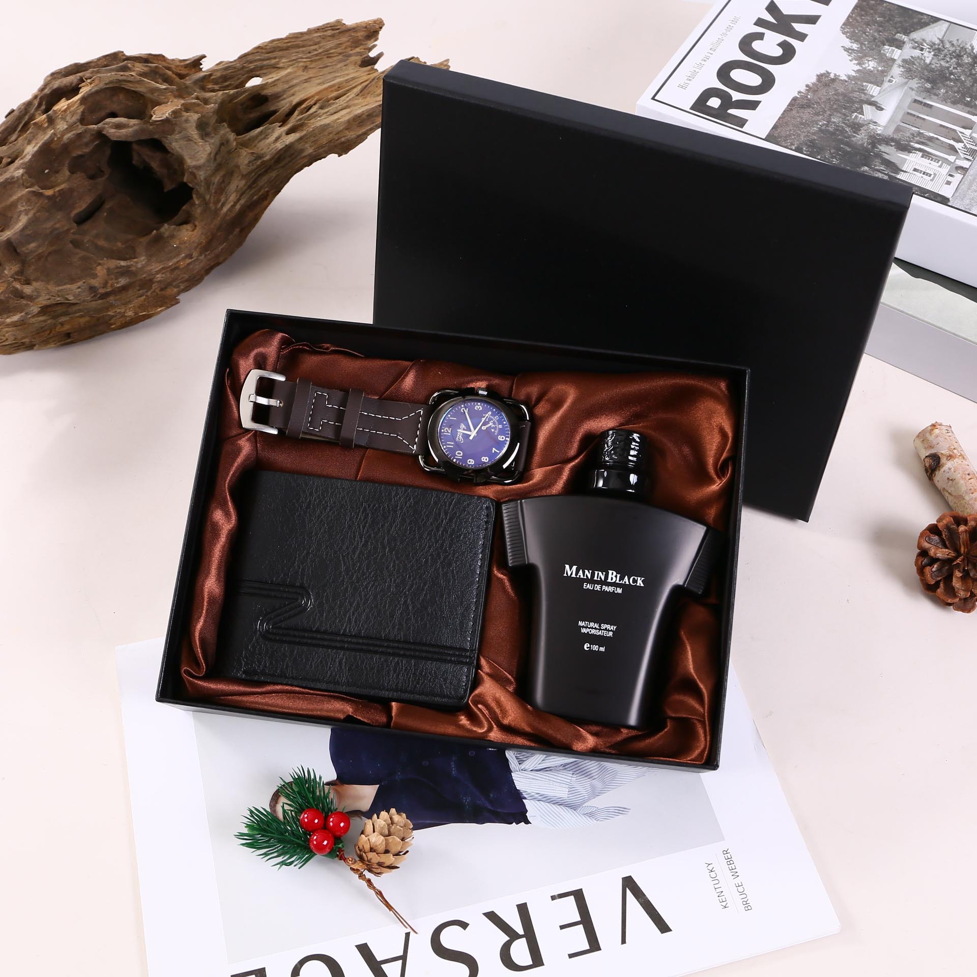 m2816-4 Coffret cadeau 4 pièces - parfum, montre, portefeuille