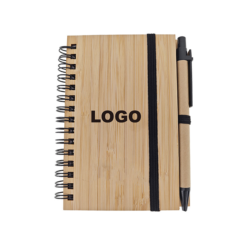 Cuaderno con bolígrafo