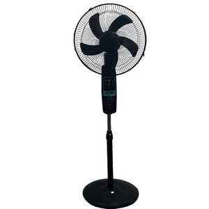 Ventilatore solare pieghevole con telecomando a ioni negativi motore a corrente continua Stand up piedistallo 12H Timer 3 modalità ventilatori a pavimento per uso domestico - Product Image 4