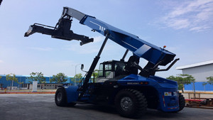 Buona qualità Sanyi 45t caricato contenitore Handler SRSC45H4A portata Stacker per porta - Product Image 2