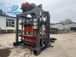 Equipo de fabricación de ladrillos de bloques semiautomáticos de alto beneficio, máquina de ladrillos de hormigón de molde reemplazable - Product Image 3