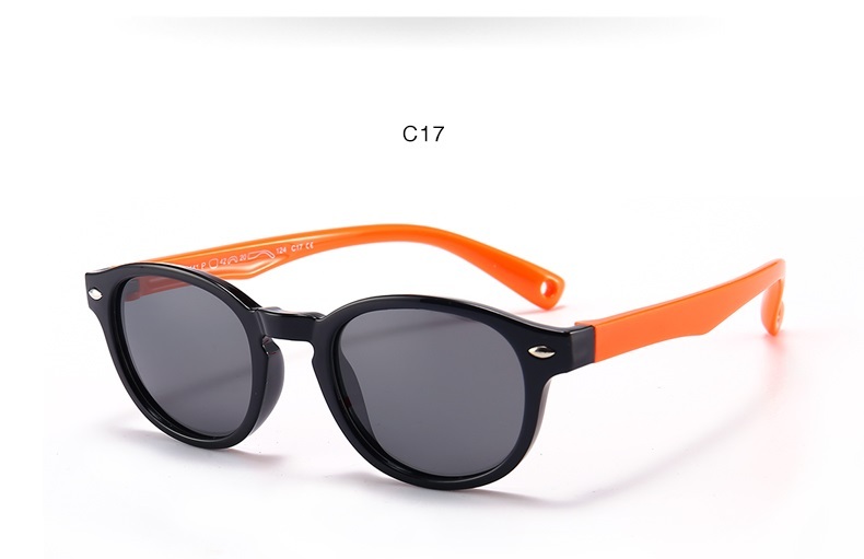 C17