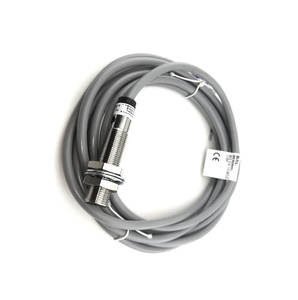 สินค้าใหม่เซ็นเซอร์ BES 516-325-G-E4-C-03ความใกล้ชิด, ออปติคอล, การกระจัด, เปลี่ยน - Product Image 1