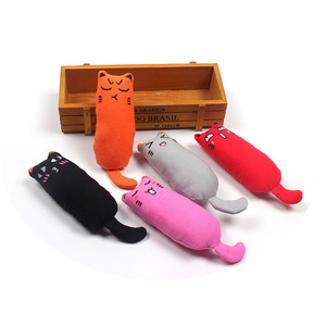 Venta al por mayor juguete de mascota ratones de hierba almohada muñeca gato dulces orgánicos catnip juguetes de gato con catnip - Product Image 1