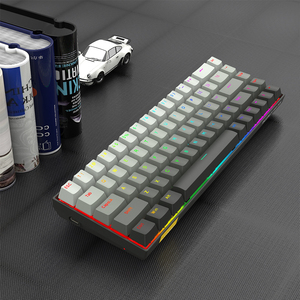 Teclado mecánico con cable 60% teclas RGB retroiluminación disparador rápido gradiente RGB Teclado mecánico para juegos - Product Image 5