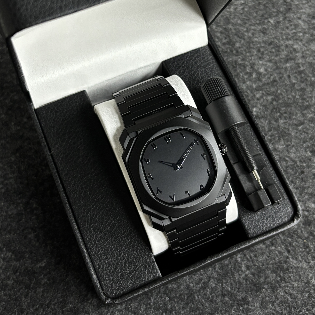1213-2-Negro