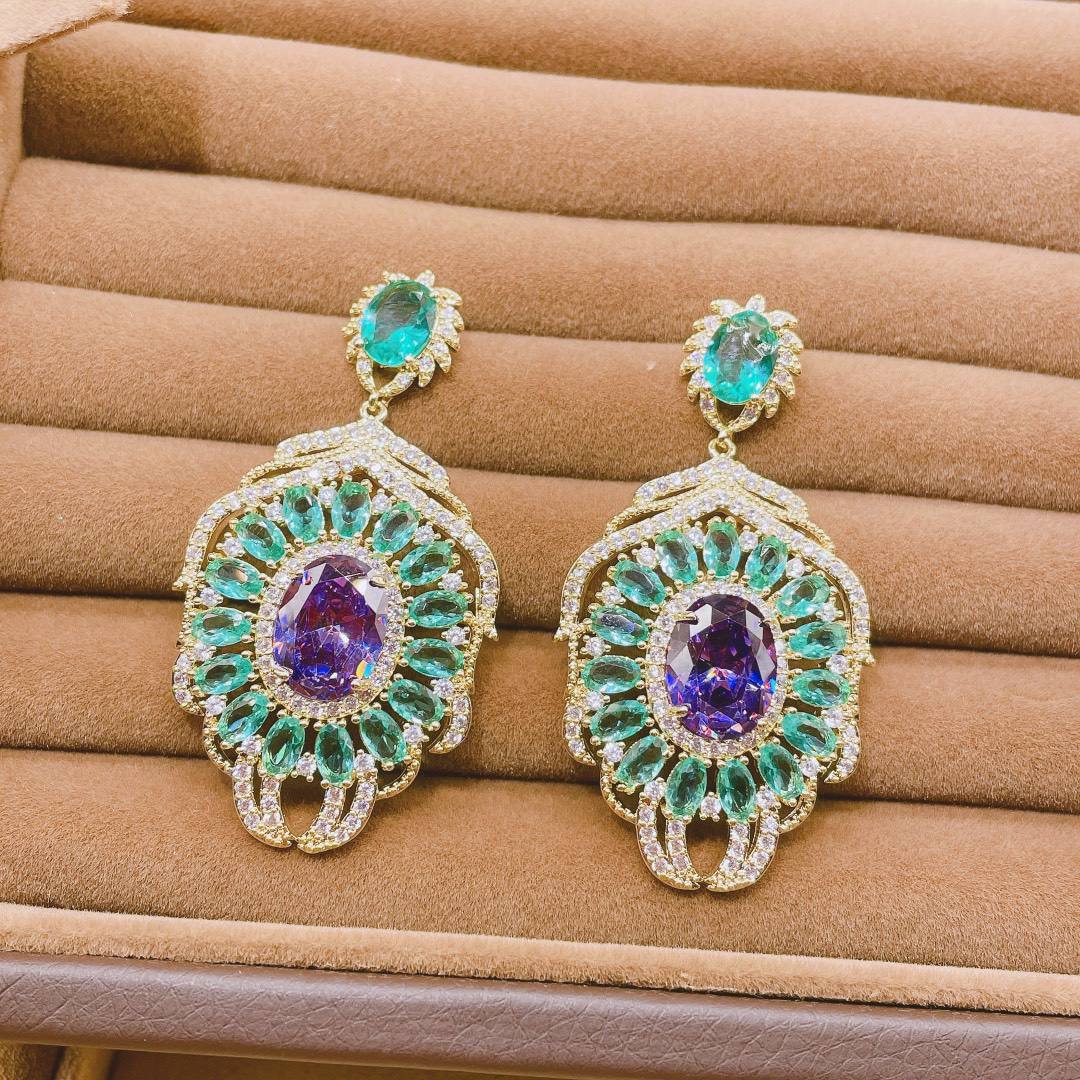 สีเขียว