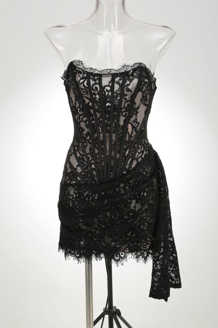 Black with fishbone