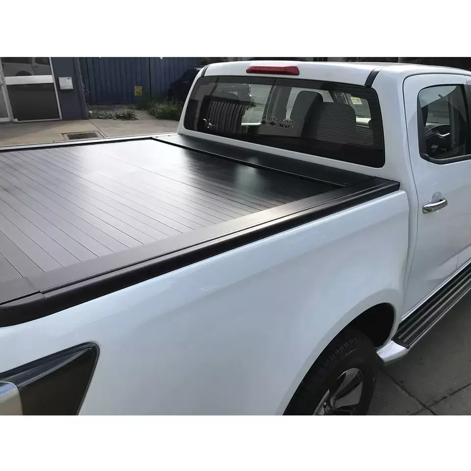 Custom fit pickup roller lid for TOYOTA Tundra 5.5ft hard thickened aluminum alloy waterproof tonneau covers