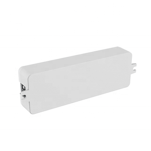 Fabbrica V4 RGBW 20A 12-36VDC 2.4GHz Wireless RF telecomando 4 canali RGBW Dimmer Controller per 5050 2835 strisce luminose a LED - Product Image 4