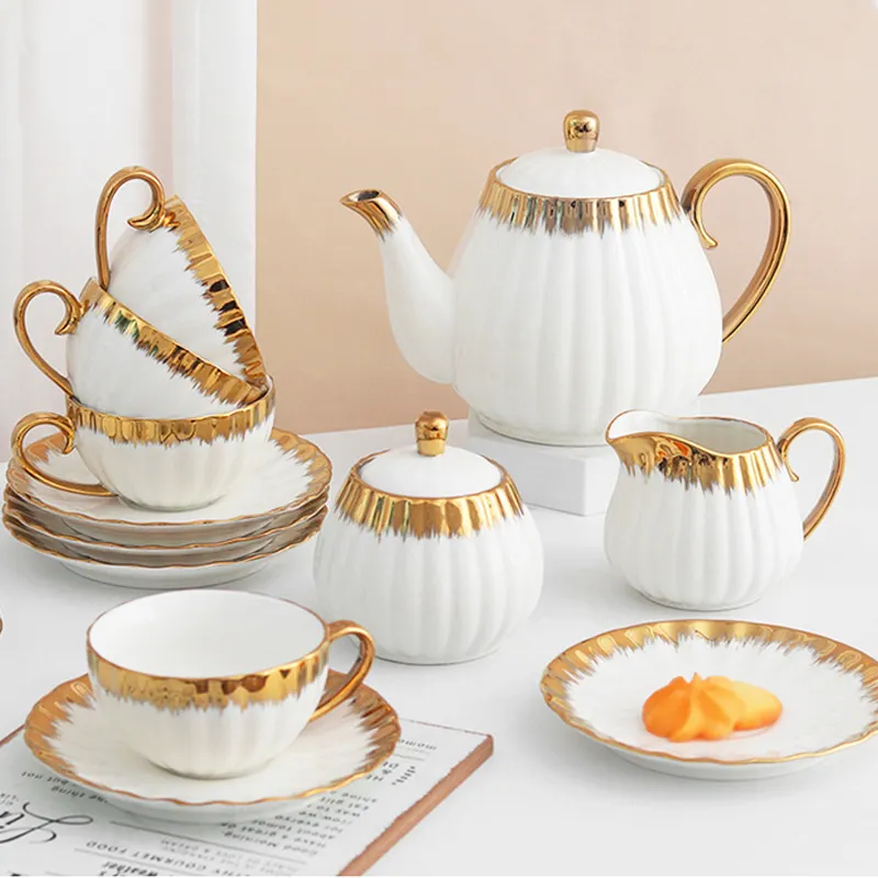 Luxury Royal Gold Rim Porcelain Cup and Saucer Milk Sugar Pot Kettle Golden Plated 15pcs Coffee & Tea Set for Wedding