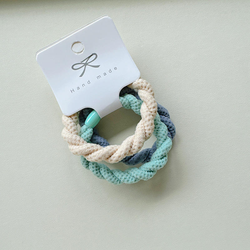 ฟ้า+เขียว+เบจ