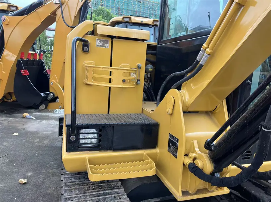 Used CAT 305.5E Excavator Secondhand Caterpillar Mini Digger 5ton Cheap Small Excavator Good Condition Cheap On Sale 305.5E2