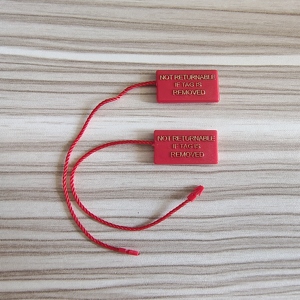 批发定制标志服装密封可锁聚酯绳彩色塑料吊牌饰品 - Product Image 4