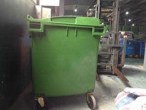 Papelera de reciclaje de gran tamaño, contenedor de basura de 1100L/290 galones, cuatro ruedas para público - Product Image 5