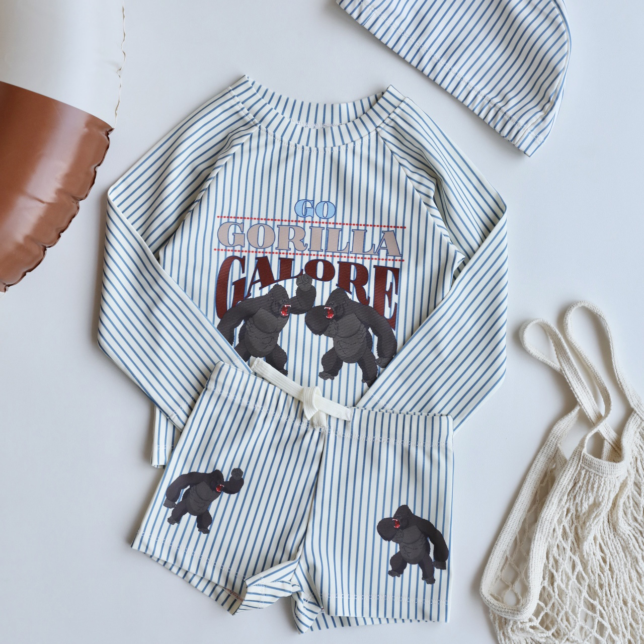 Maillot de bain deux pièces garçon à motif gorille rayé